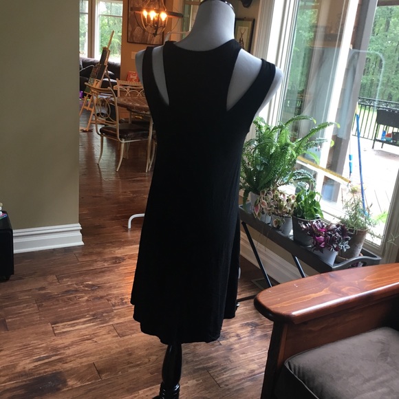 Black shoulder cut out tunic/dress - Picture 3 of 4